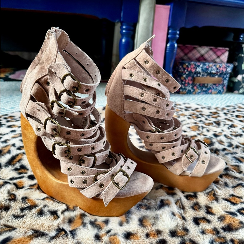 Jeffrey Campbell sandal
